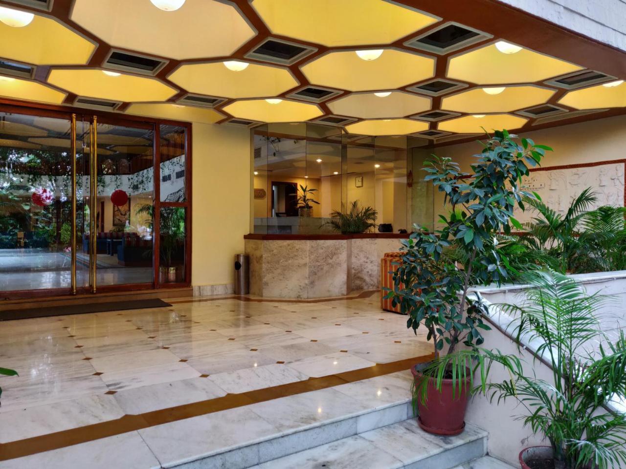 Rajdarshan - A Lake View Hotel In Udaipur Exterior foto